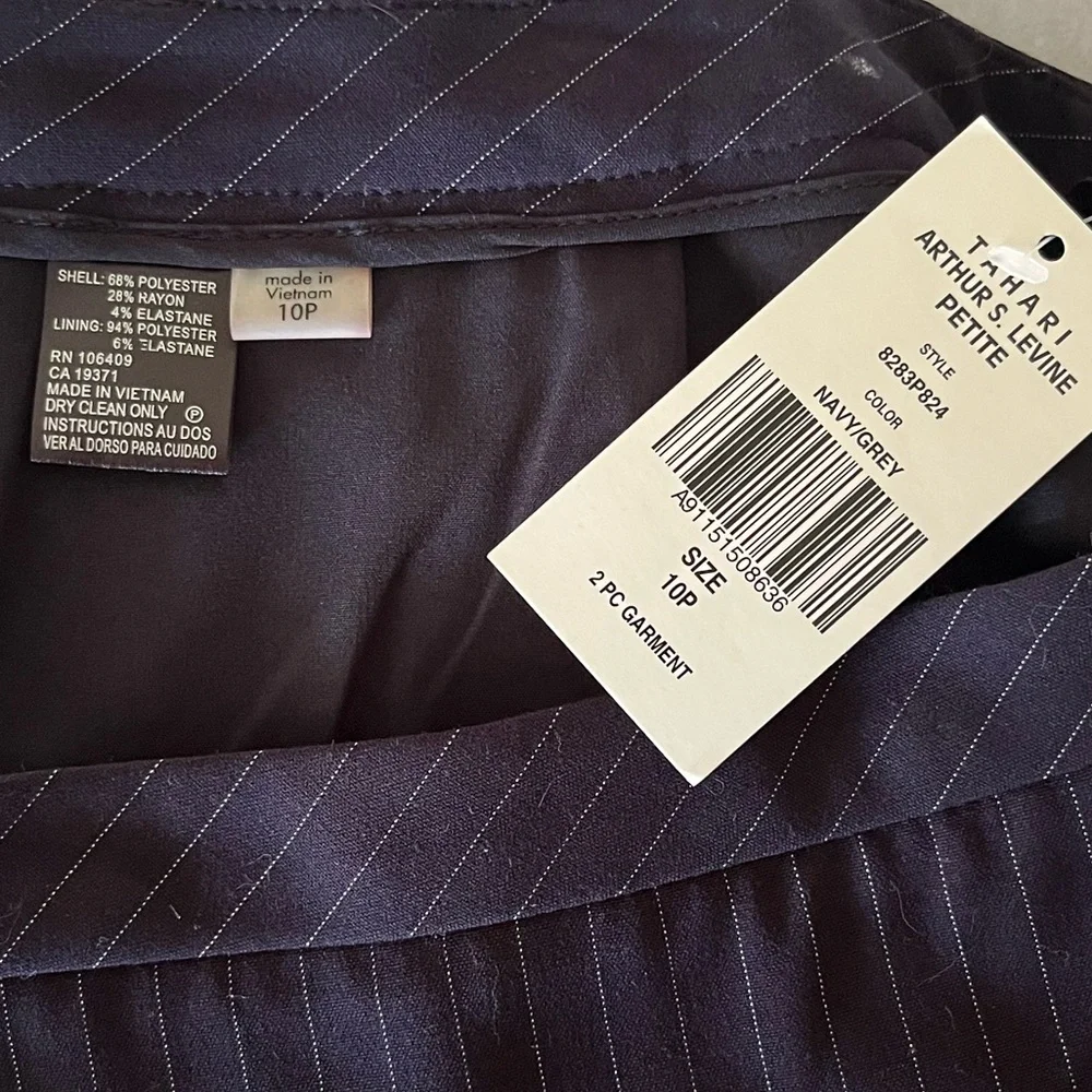 Tahari 2 Piece Petite Women’s Pinstripe Suit | Size Petite 10
